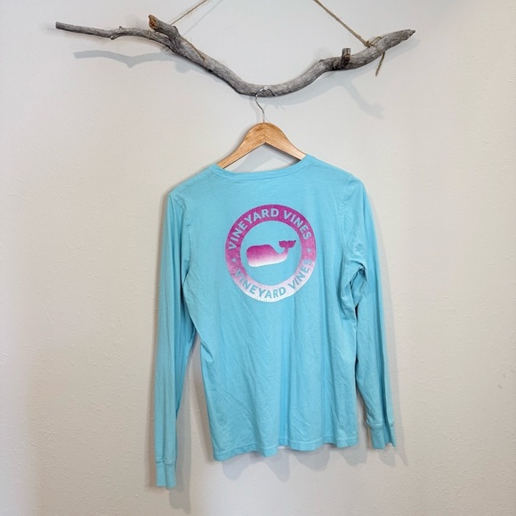 Vineyard Vines Gradient Whale Dot Pocket Long Sleeve Tee - Picture 2 of 6